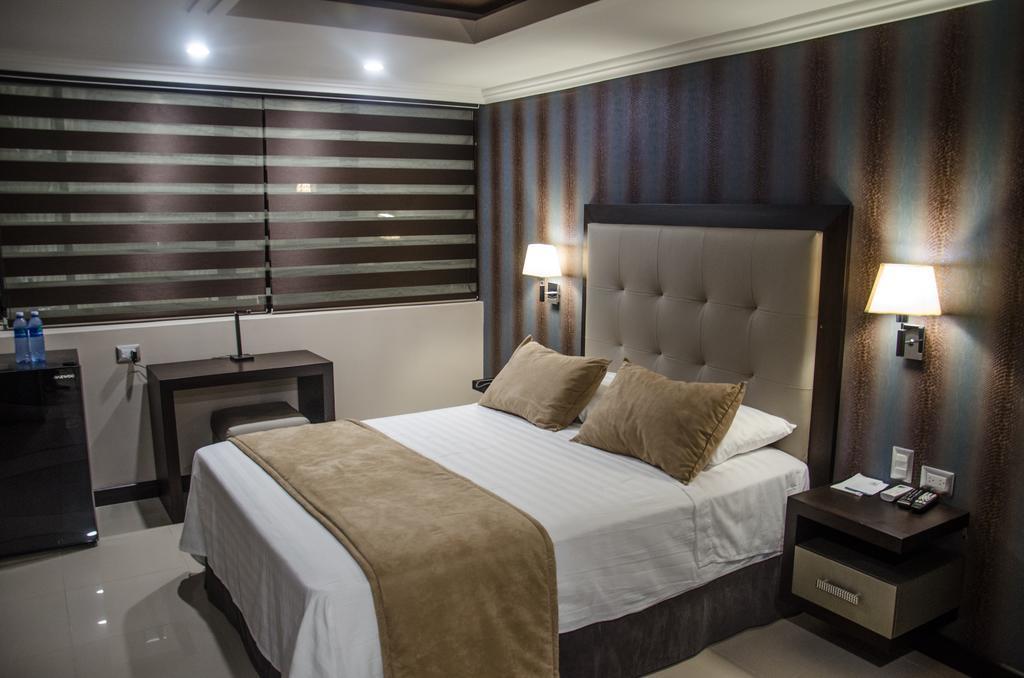 Hotel Veuxor Machala Rum bild